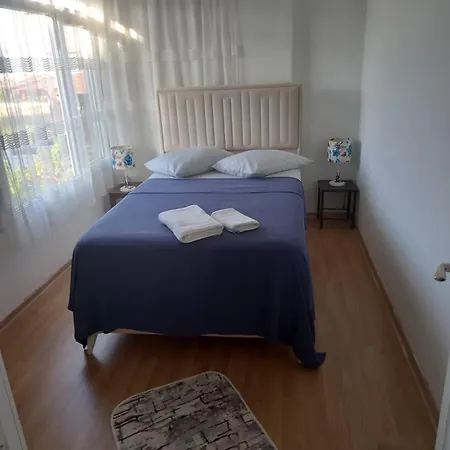 Vilă White